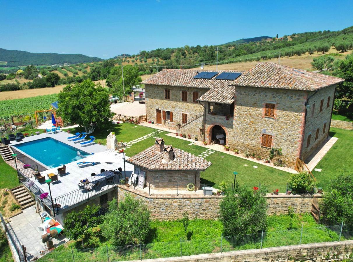 Villa Aquila Agello ภายนอก รูปภาพ